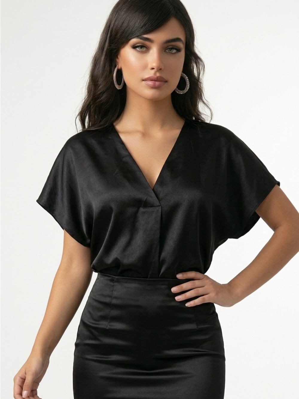 Tash & Sophie Women’s Sz Large Black Sleeveless Satin Surplice Neck Blouse